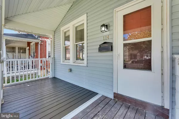 Riverside, NJ 08075,114 DELAWARE AVE