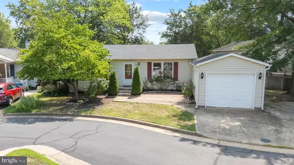 137 OAK VIEW DR SE, Leesburg, VA 20175