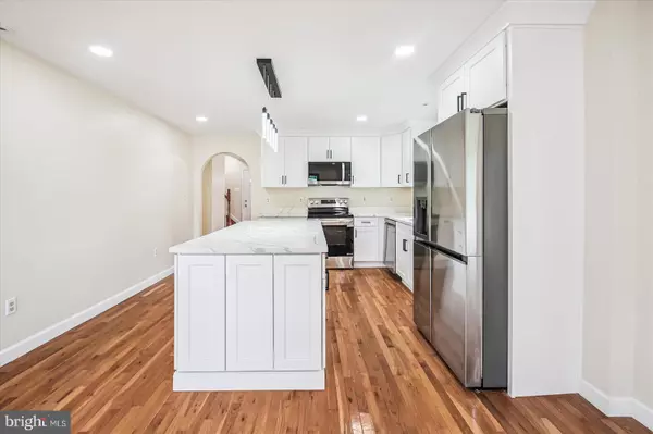 Edgewater, MD 21037,1712 RIDGELY RD