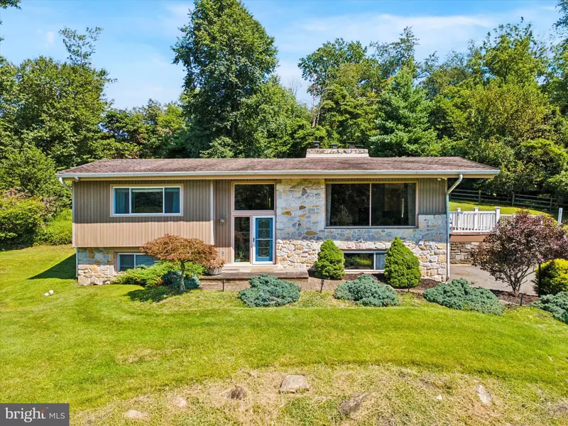 112 GRADYVILLE RD, Glen Mills, PA 19342
