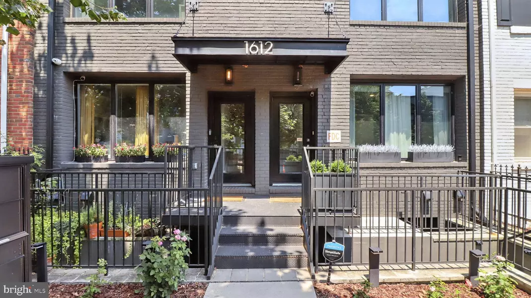 1612 ISHERWOOD ST NE #2, Washington, DC 20002