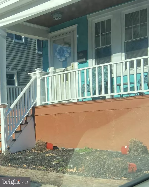 Trenton, NJ 08618,112 READING AVE