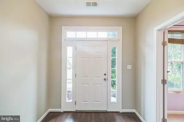 Ashburn, VA 20148,20934 HOUSEMAN TER