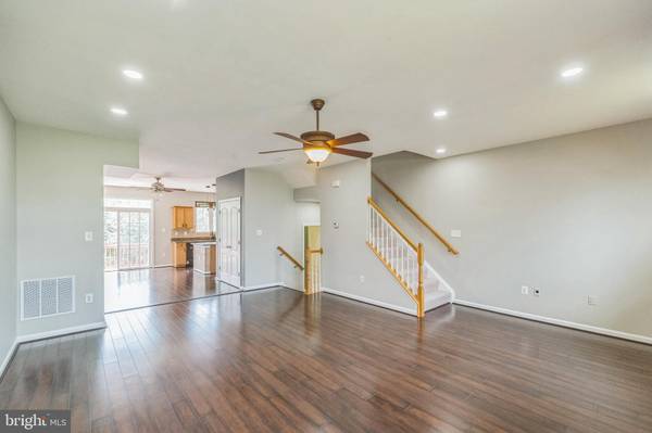 Ashburn, VA 20148,20934 HOUSEMAN TER