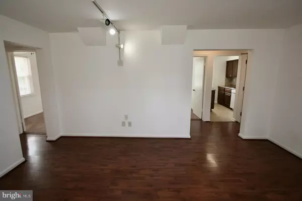 Washington, DC 20020,3811 V ST SE #101