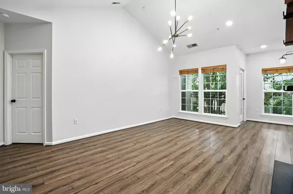 Fairfax, VA 22030,4138 FOUNTAINSIDE LN #A302