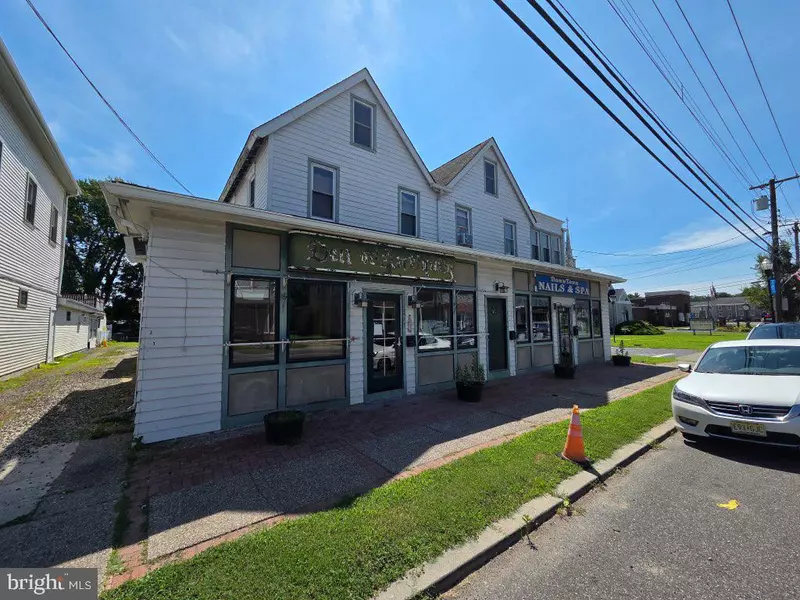217 N DELSEA DR, Clayton, NJ 08312