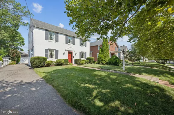 Audubon, NJ 08106,225 CRYSTAL LAKE AVE