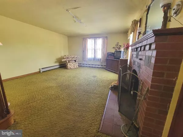 Martinsburg, WV 25404,1002 N QUEEN ST