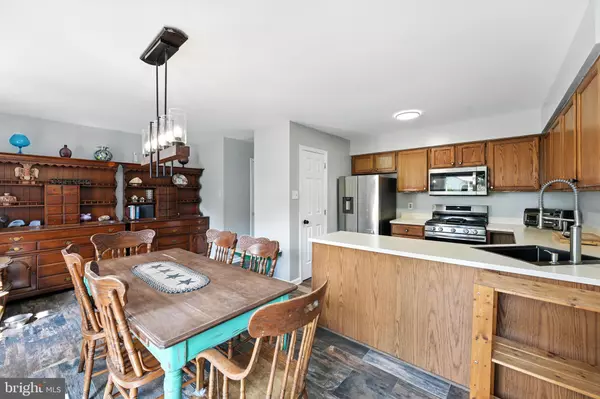 Media, PA 19063,123 CEDAR CT