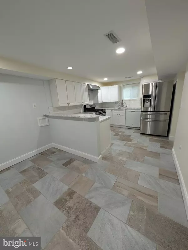 Silver Spring, MD 20902,2410 DARROW ST
