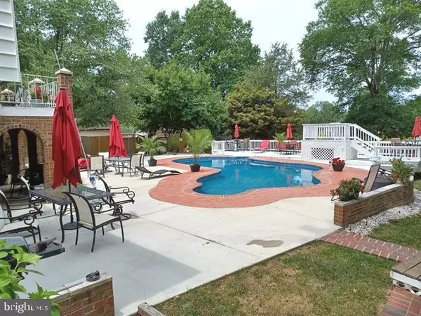 Clinton, MD 20735,6204 TERENCE DR