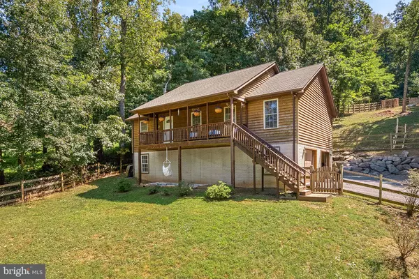 Front Royal, VA 22630,806 WINDY WAY