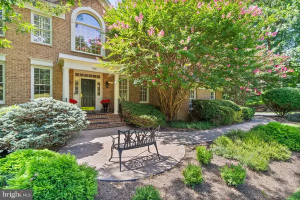 Herndon, VA 20170,1108 ARBOROAK PL