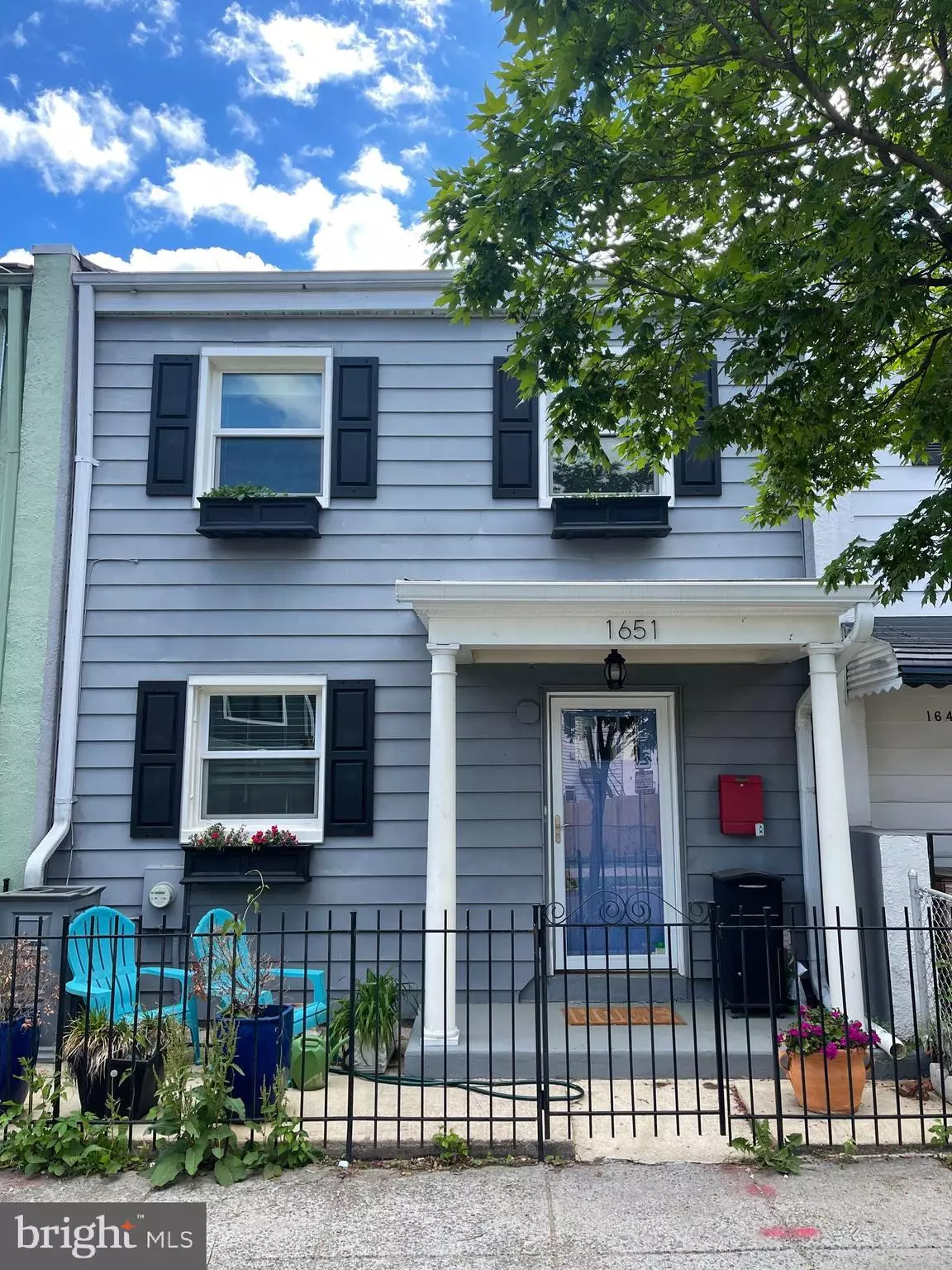 Washington, DC 20002,1651 11TH PL NE