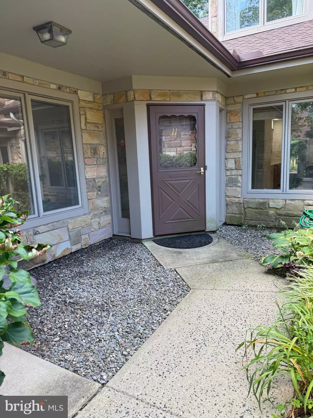 Lawrenceville, NJ 08648,11 MARVIN CT