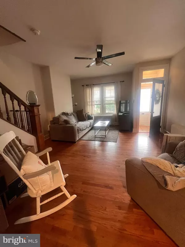 Philadelphia, PA 19128,323 RECTOR ST