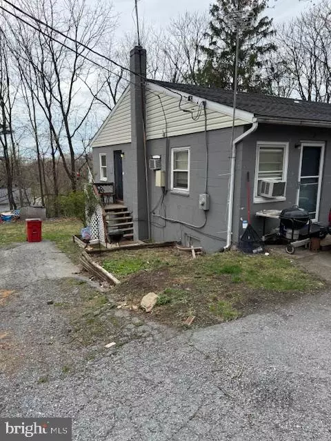 Harpers Ferry, WV 25425,847 COUNTRY CLUB DR