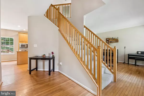 Triangle, VA 22172,3404 HOLLY CIR