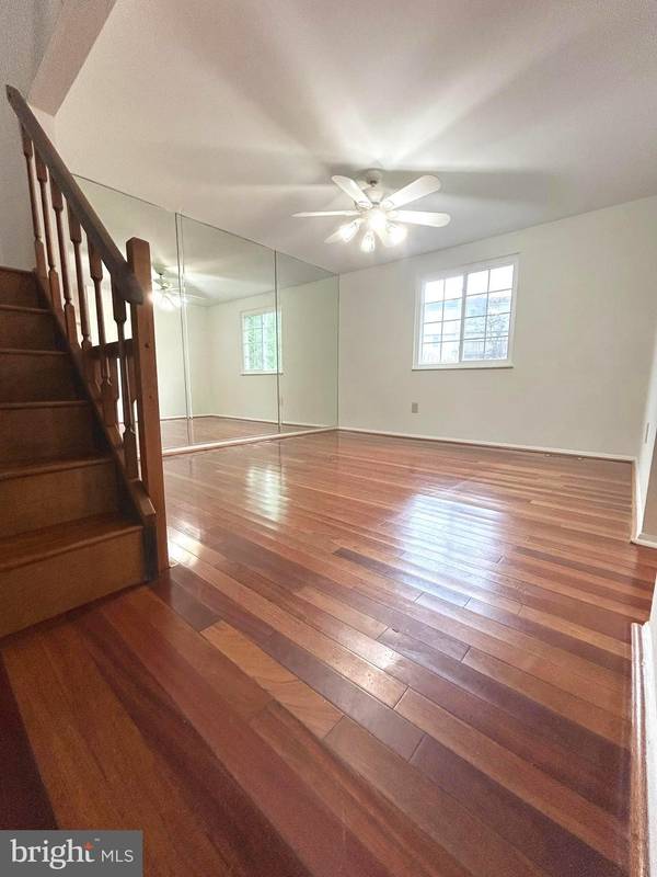 Gaithersburg, MD 20879,19505 TURTLE DOVE TER