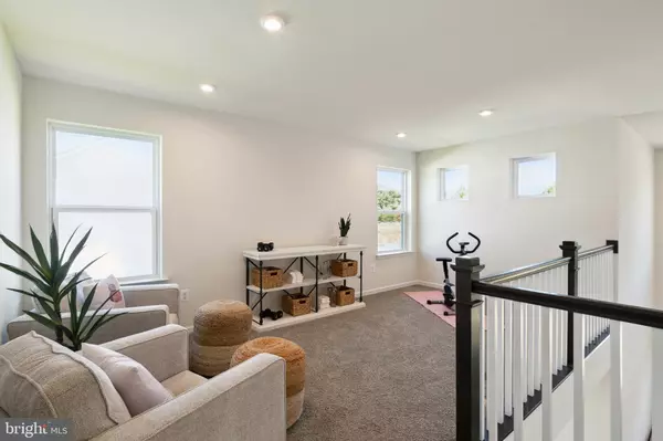 Lewes, DE 19958,22009 HEARTWOOD CIR