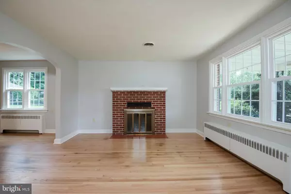 Oxford, PA 19363,233 MARYLAND AVE