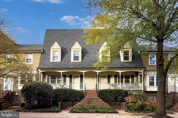 Arlington, VA 22201,4207 11TH ST N #1