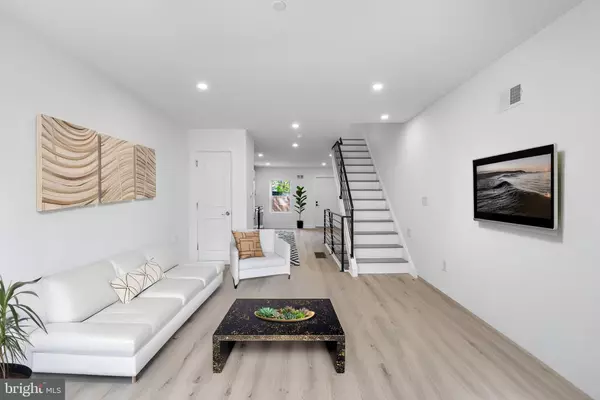 Philadelphia, PA 19125,127 E CUMBERLAND ST
