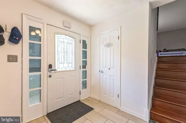 Baltimore, MD 21227,1204 OAKLAND