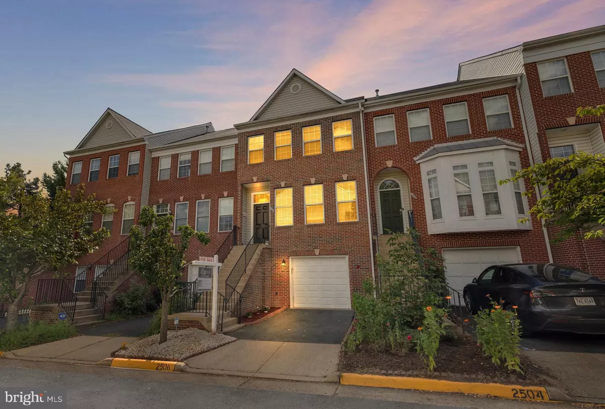 Herndon, VA 20171,2506 JAMES MONROE CIR