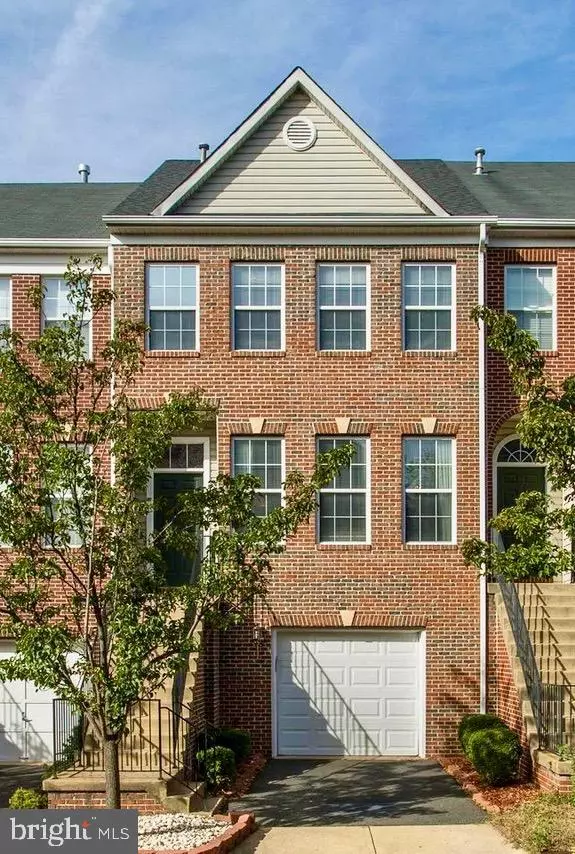 Herndon, VA 20171,2506 JAMES MONROE CIR