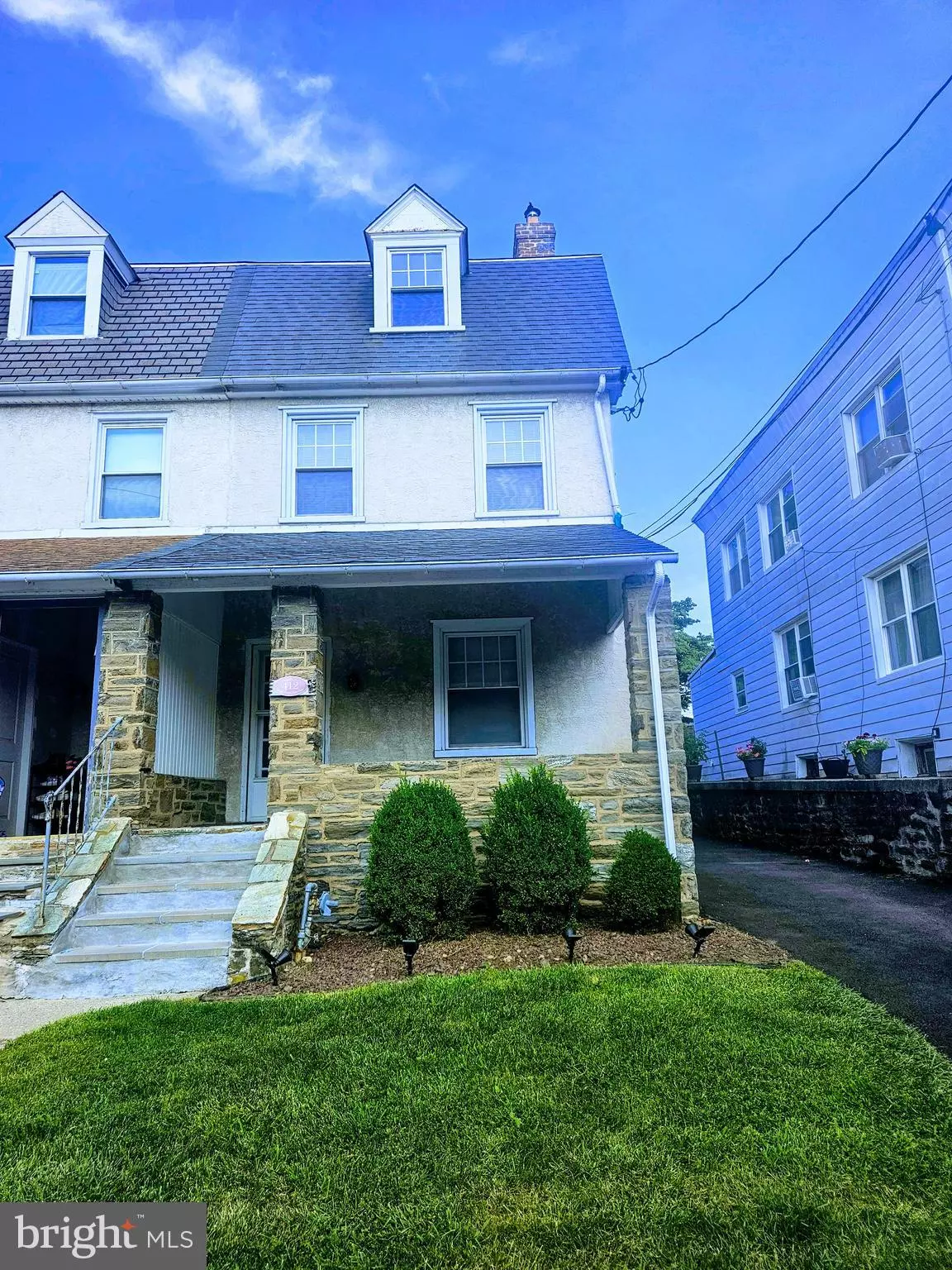 Jenkintown, PA 19046,412 MAPLE ST