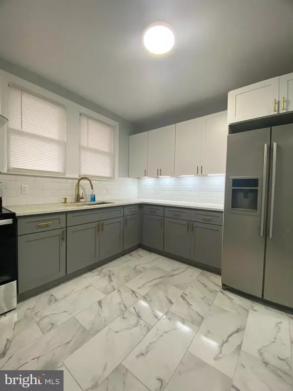 Philadelphia, PA 19142,6716 COBBS CREEK PKWY