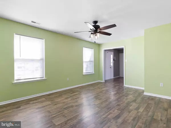New Castle, DE 19720,214 ROMEO DR