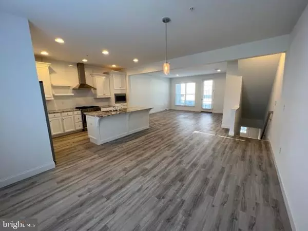 Mechanicsburg, PA 17055,3228 LIGHT WAY