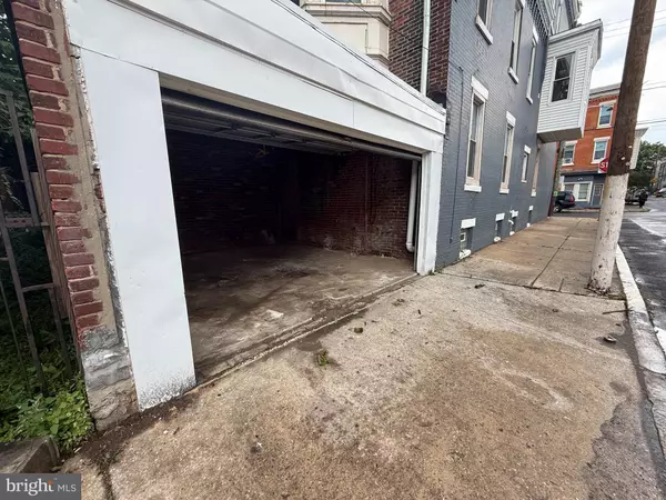 Philadelphia, PA 19121,2614 W MONTGOMERY AVE