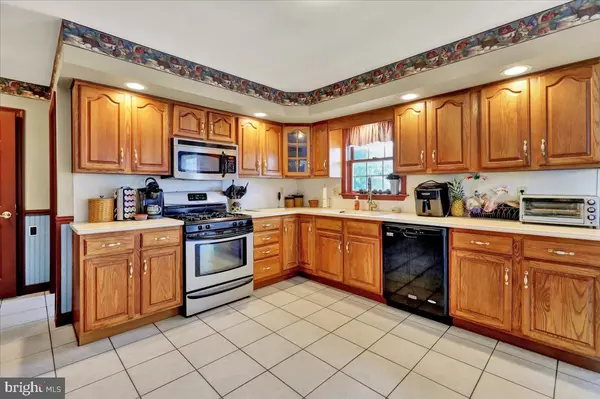 Fleetwood, PA 19522,3 GOLF LN