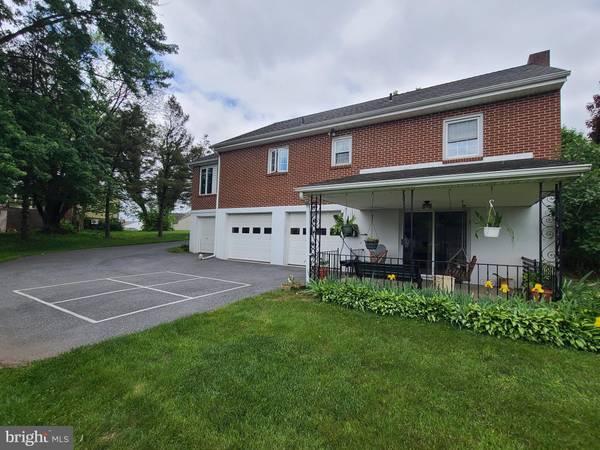 Denver, PA 17517,805 N 5TH ST