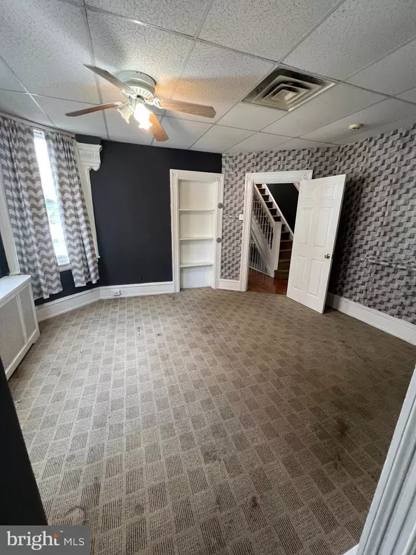 Philadelphia, PA 19141,5114 N BROAD ST