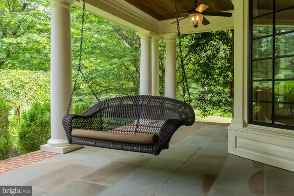 Bethesda, MD 20817,8908 HOLLY LEAF LN