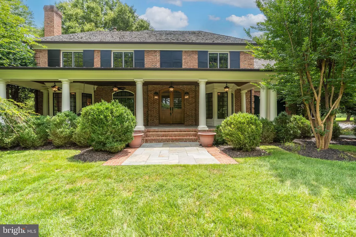 Bethesda, MD 20817,8908 HOLLY LEAF LN