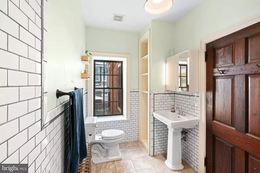 1241 N HOLLYWOOD ST, Philadelphia, PA 19121