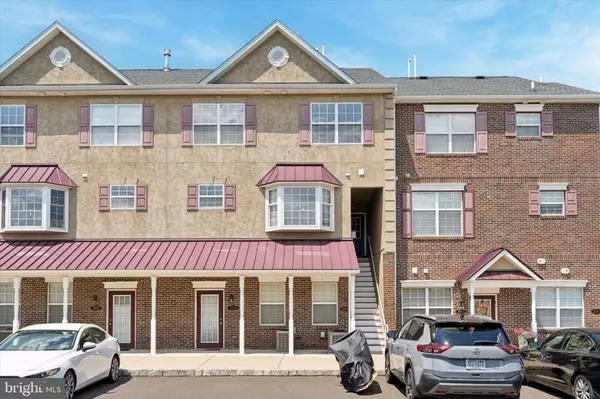 3884 ASHLAND DR #C-2, Harleysville, PA 19438