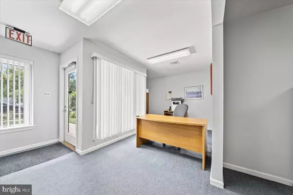 Turnersville, NJ 08012,900 ROUTE 168 N #A4