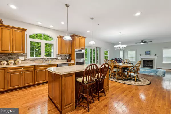 Huntingtown, MD 20639,967 FOLKSTONE DR