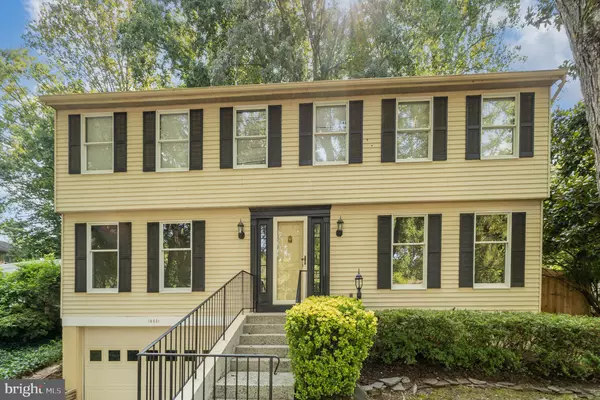 15431 SILVAN GLEN DR, Dumfries, VA 22025