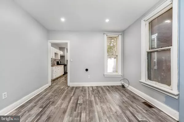 Harrisburg, PA 17104,1424 BERRYHILL ST