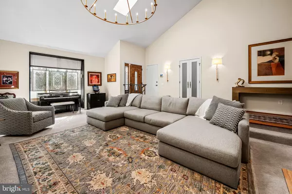 Baltimore, MD 21208,8014 MELODY LN #8014