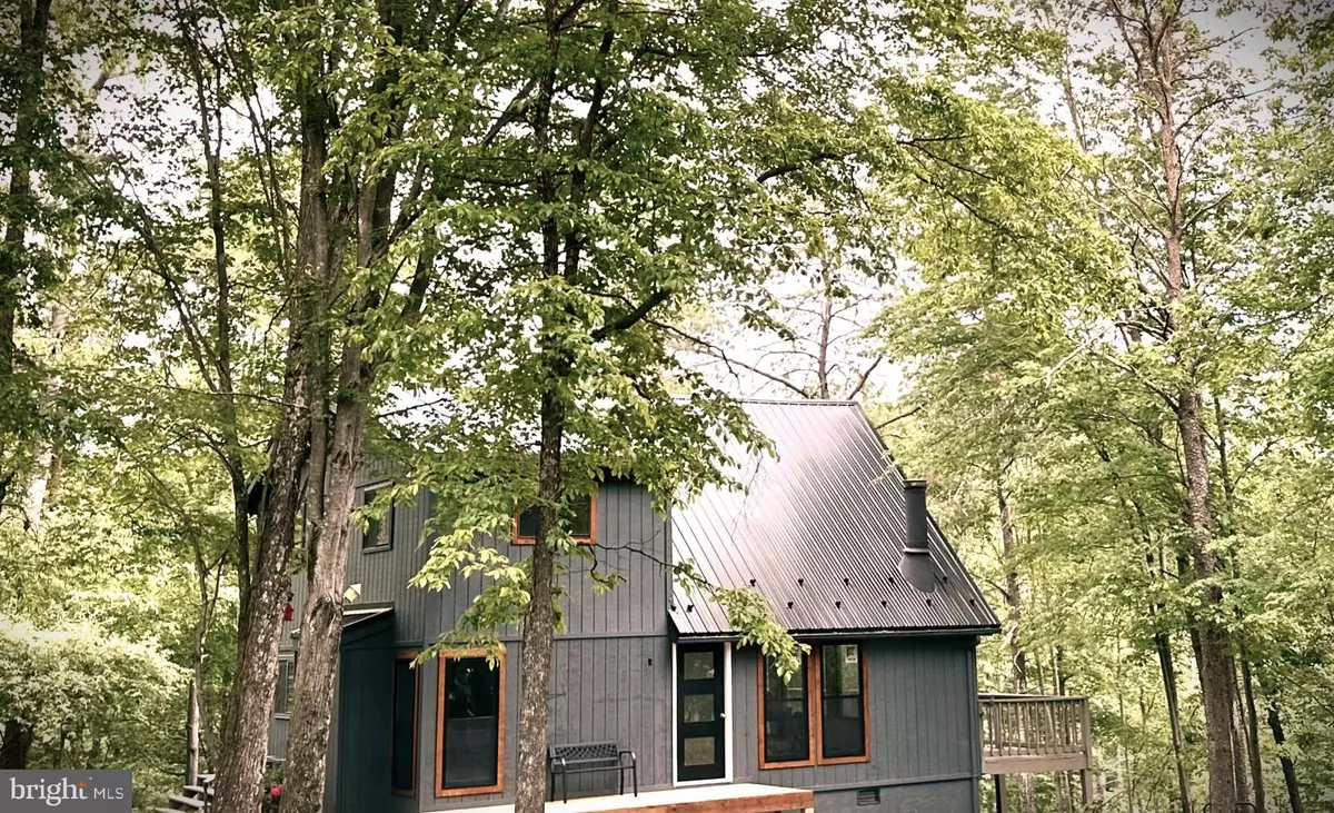 Hedgesville, WV 25427,231 WINTERCAMP TRAIL