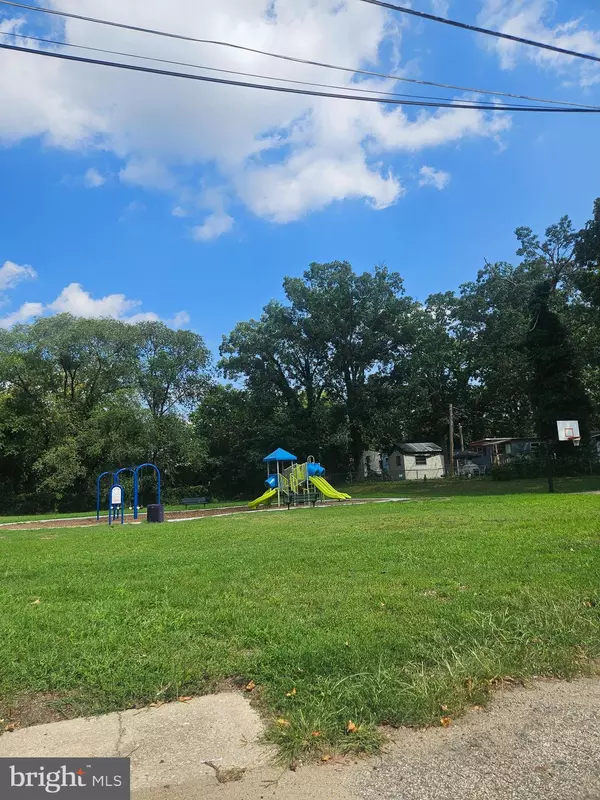 Vineland, NJ 08360,1267 N EAST BLVD #16C